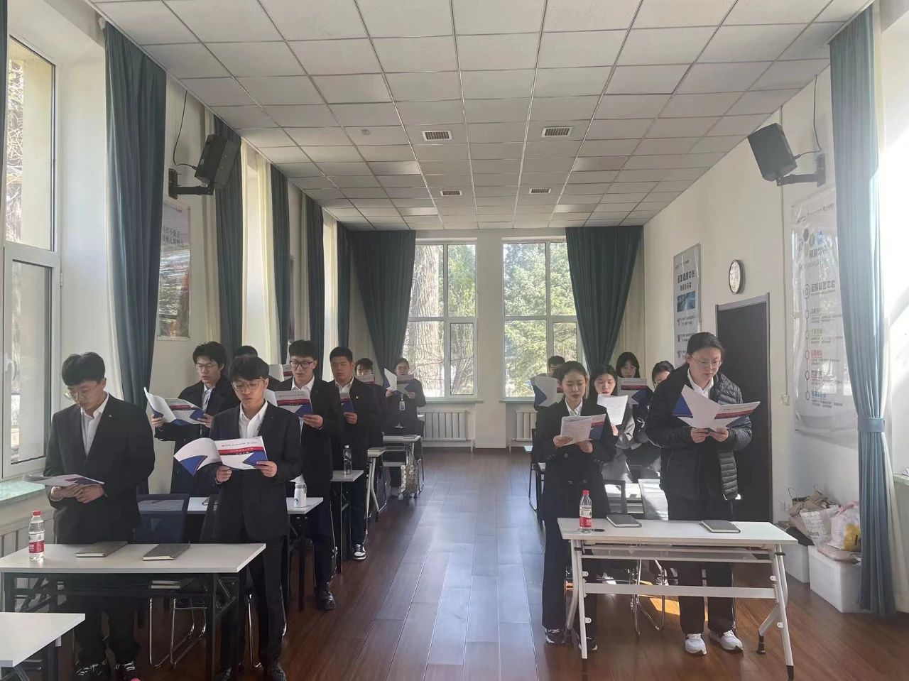 學(xué)習(xí)新知識，感悟新內(nèi)涵——鞍勤集團、溫泉集團、公服集團新生培訓(xùn)迎來階段性成果